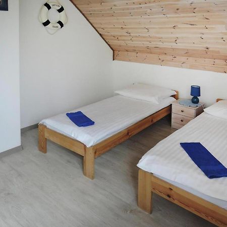Semi-Detached Big House For 16 Persons By The Lake In Troszyn 外观 照片